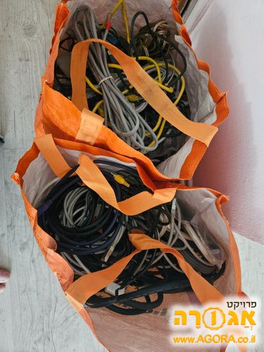 כבלים מסוגים שונים
