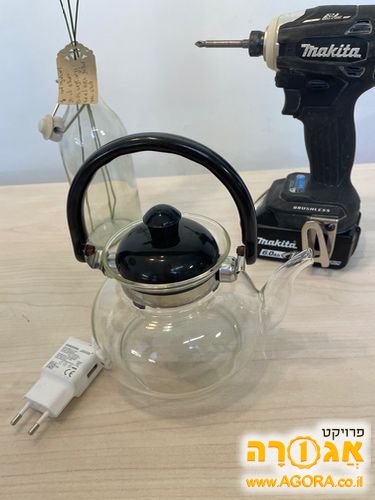 קומקום קטן מזכוכית לתה