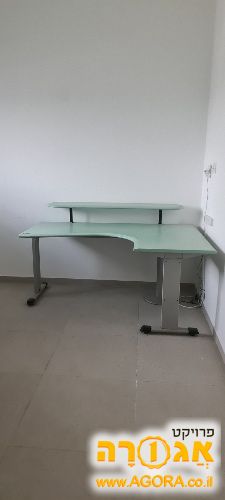 שולחן כתיבה