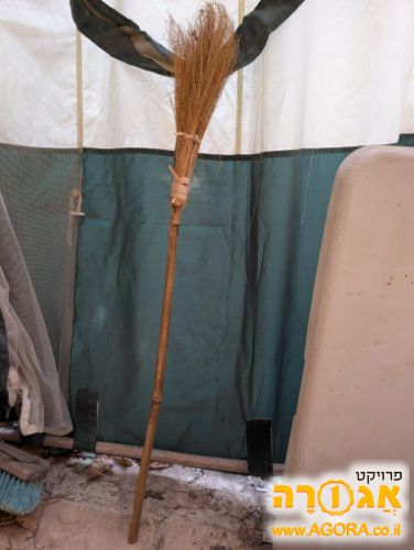 מטאטאים לתחפושת