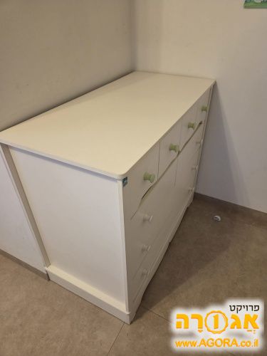 שידת החתלה