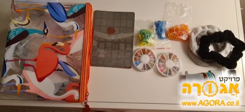 אביזרים לציפורניים ושיער