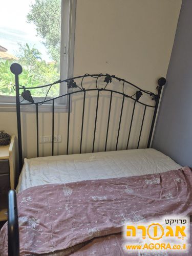 מיטה זוגית