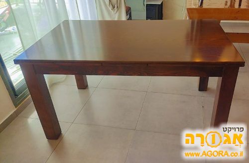 שולחן אוכל+ כסאות
