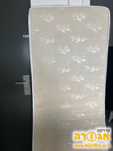 מזרון יחיד