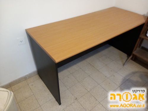 שולחן