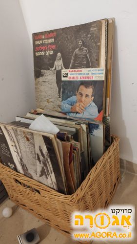 תקליטים