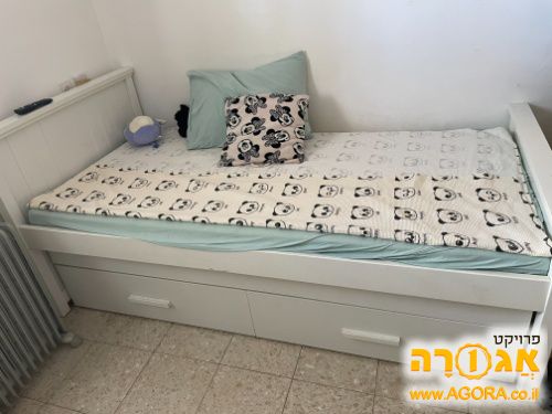 מיטת יחיד ילדים נפתחת