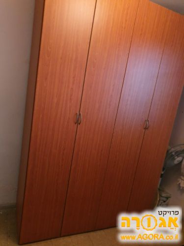 ארון 4 דלתות