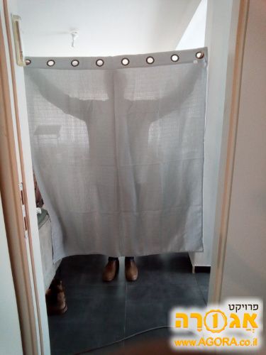 וילון אפור
