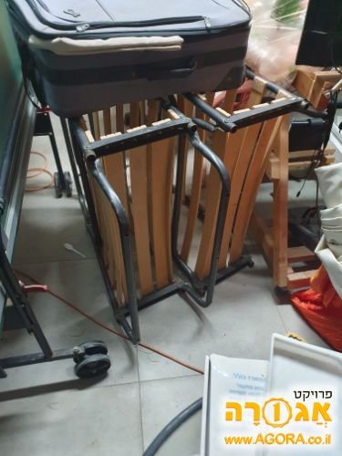 מיטה מתקפלת