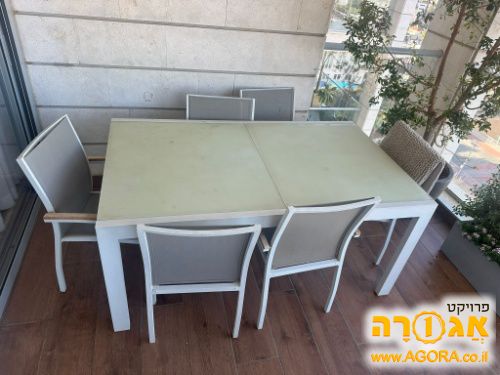 שולחן אוכל נפתח לגינה או מרפסת