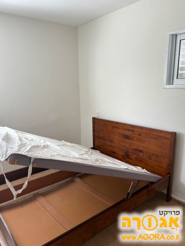 מיטה זוגית