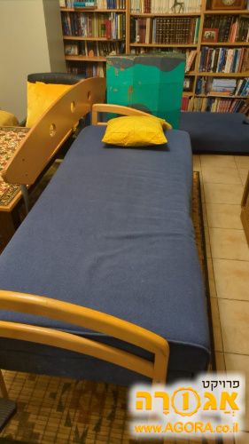 מיטת יחיד נפתחת עם ארגז מצעים