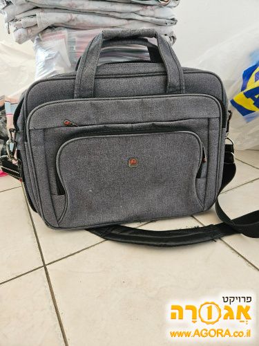 תיק מחשב או עסקים