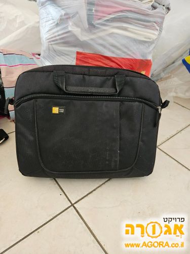 תיק עסקים/מחשב קטן