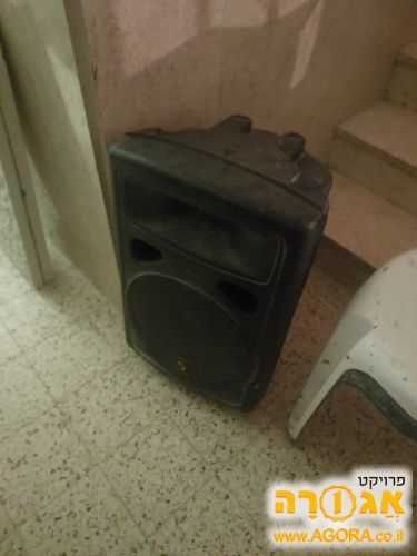 בוקסה speaker