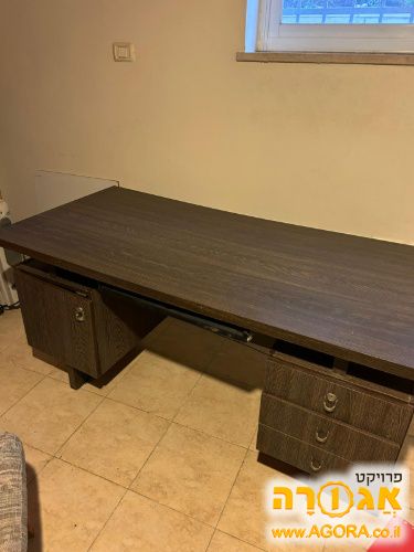 שולחן כתיבה
