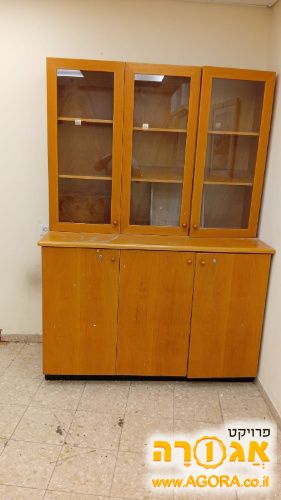 ארון ספרים
