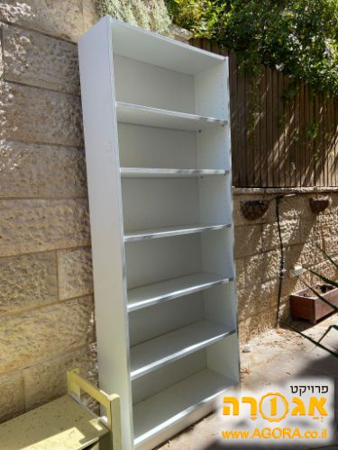 כוננית מדפים
