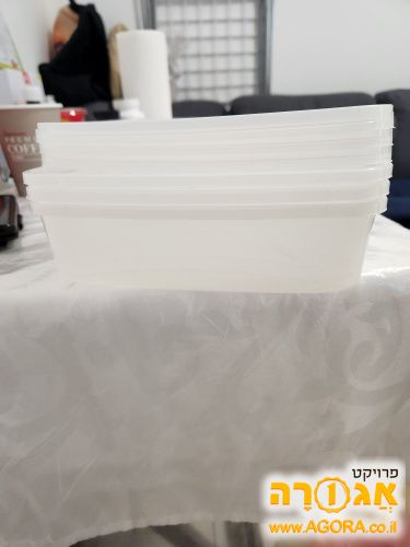 3 קופסאות פלסטיק + מכסים חדשות חדשות