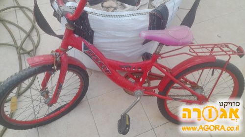 אופניים שזקוקות להחלפת גלגלים