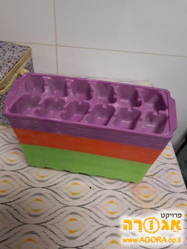 תבניות להכנת קרח