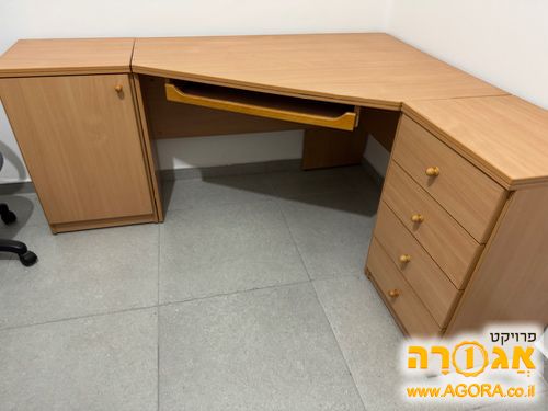 שולחן כתיבה+2 ארוניות תואמות+כסא משרדי