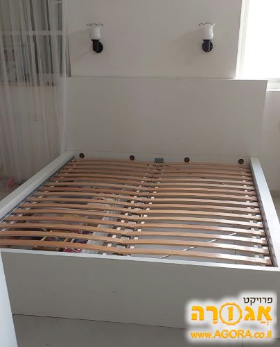 מיטה זוגית