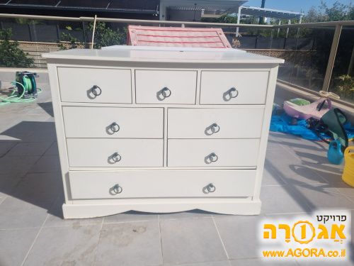 שידת החתלה