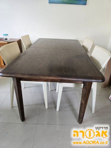 שולחן חזק לפינת אוכל