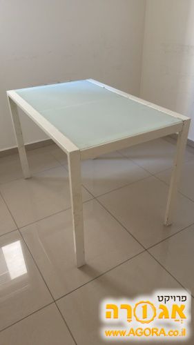 שולחן