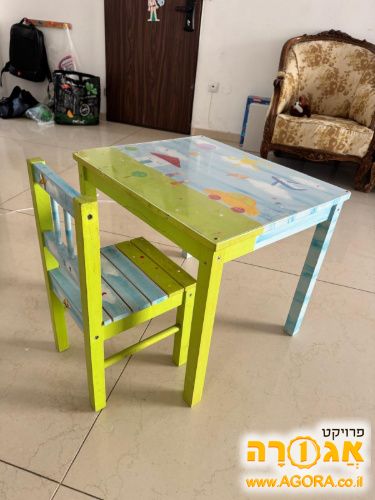 שולחן פעוטות