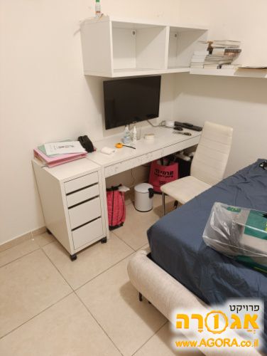 שולחן כתיבה