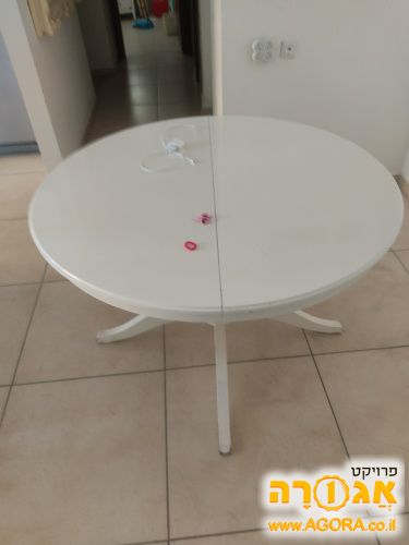 שולחן פינת אוכל ללא כיסאות מראשון לציון
