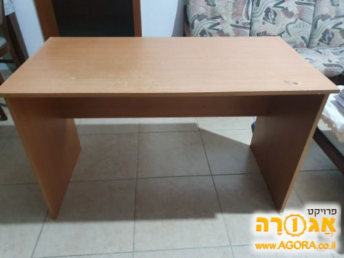 שולחן