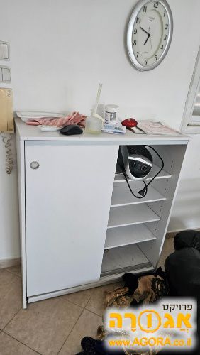 ארון הזזה