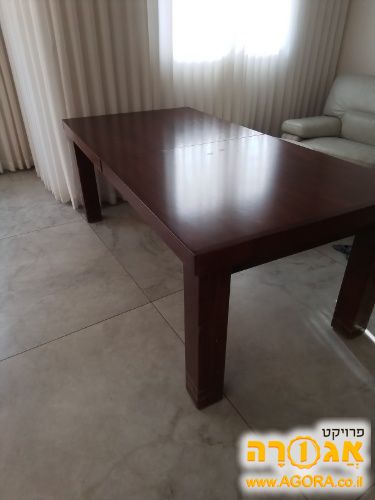 שולחן פינת אוכל
