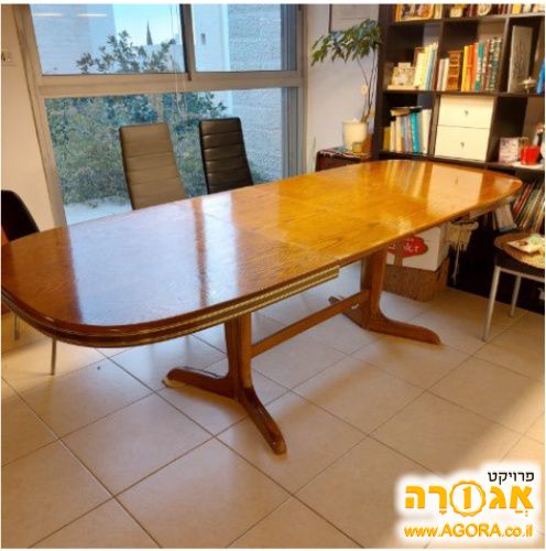 שולחן פינת אוכל