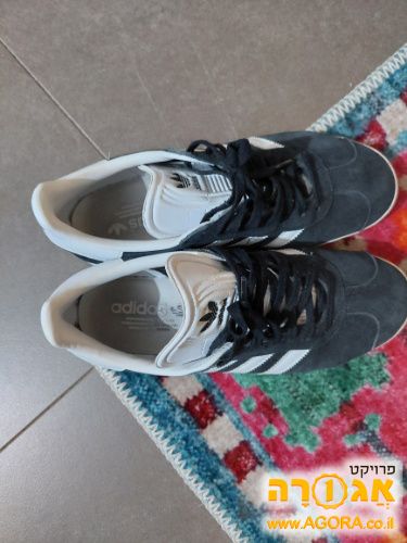 נעלים