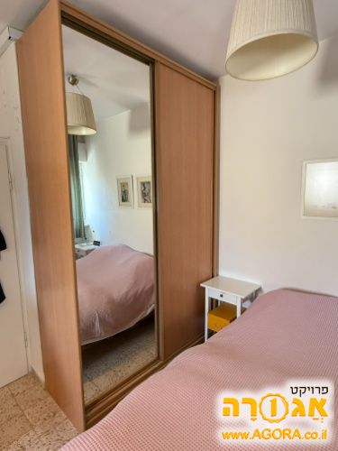 ארון בגדים