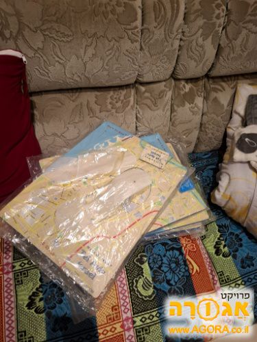 5 זוגות כפכפי פלסטיק עם מפת תל אביב