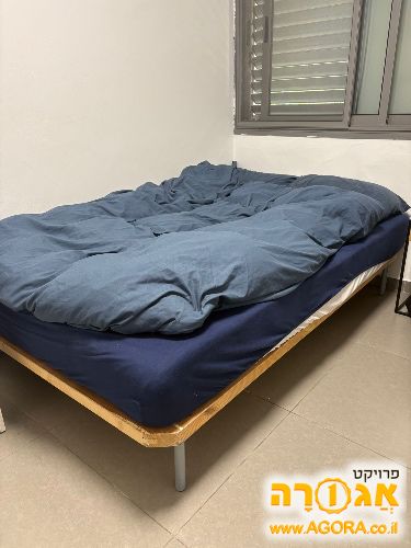 מיטה וחצי 120/190 בסיס + מזרון