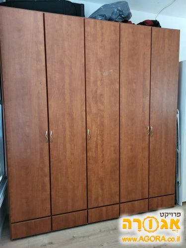 ארון 5 דלתות