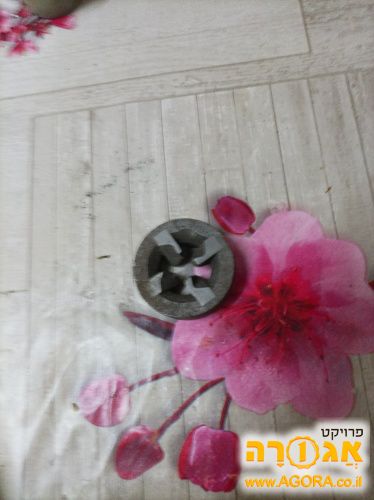 כלי לחריצת הברגה חיצונית