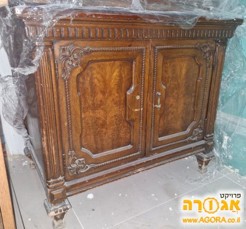 שידות