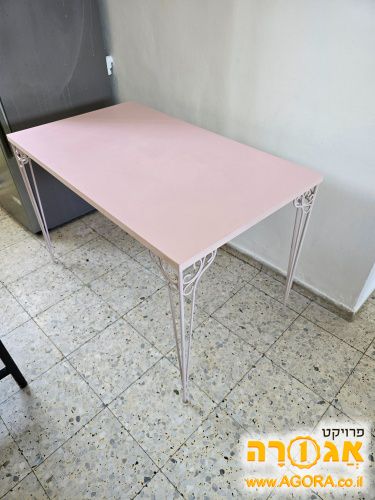 שולחן כתיבה