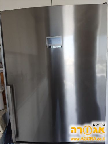 דלת חדשה של מקרר בוש