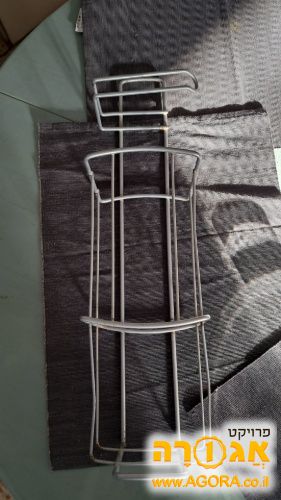מתקן לנייר טואלט