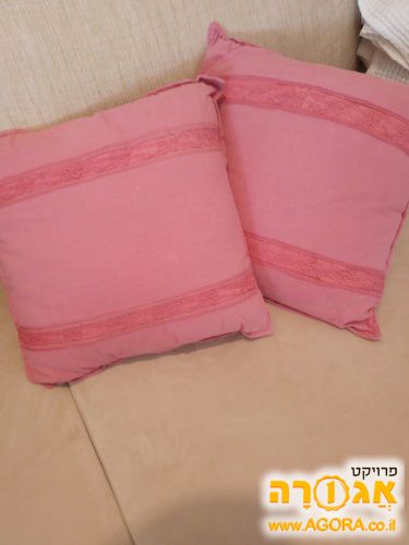 2 כריות ספה